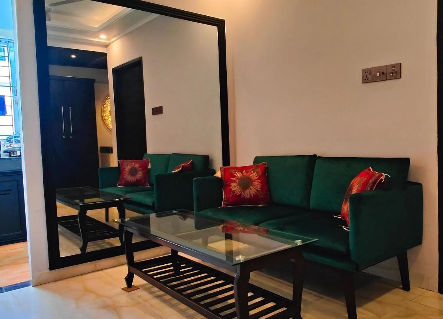 Luxspace داكا شقة